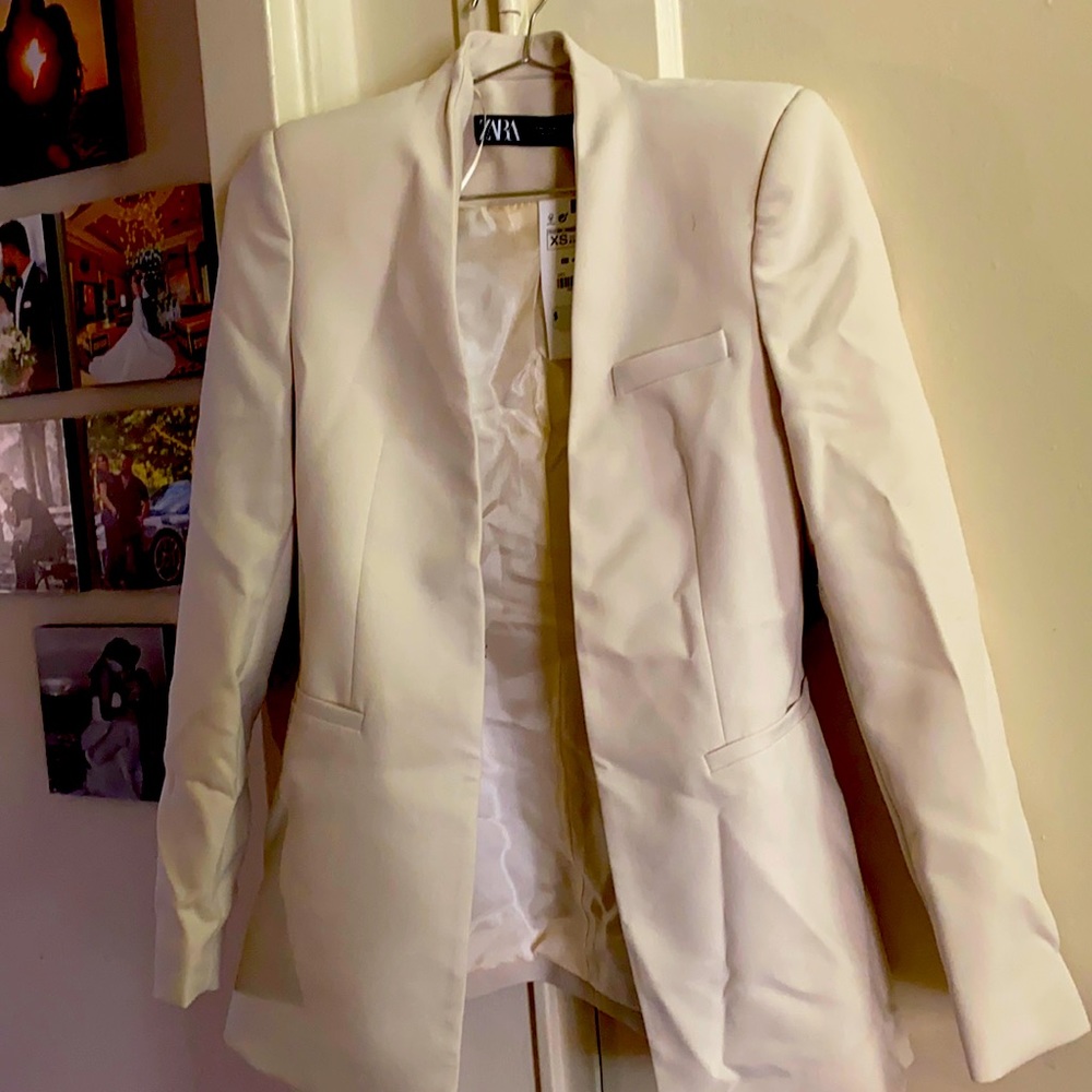 ZARA BLAZER NEVER WORN W TAGS